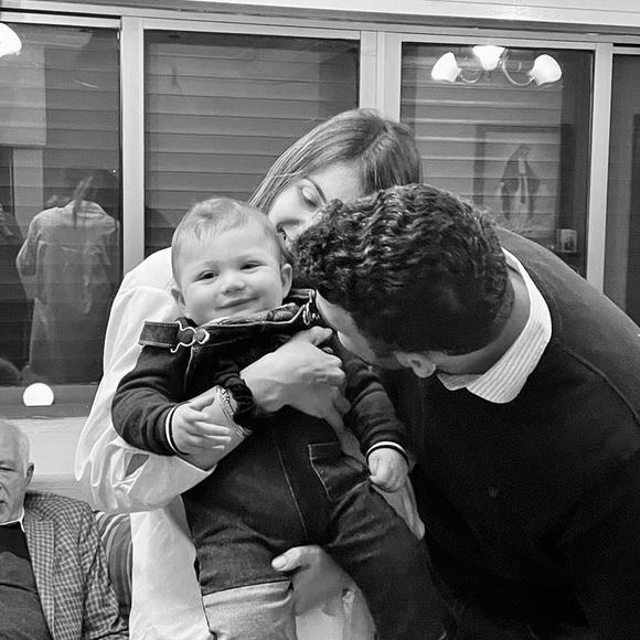 Meet your Posher, Nadine - Picture 1 of 1